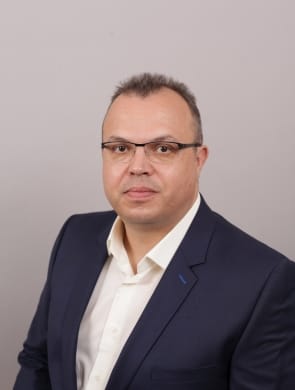 Здравей, аз съм Лъчезар